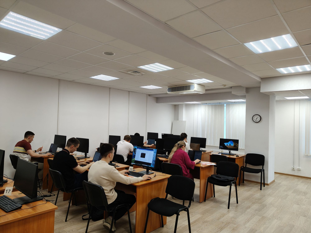 студентыцок10июня.jpg